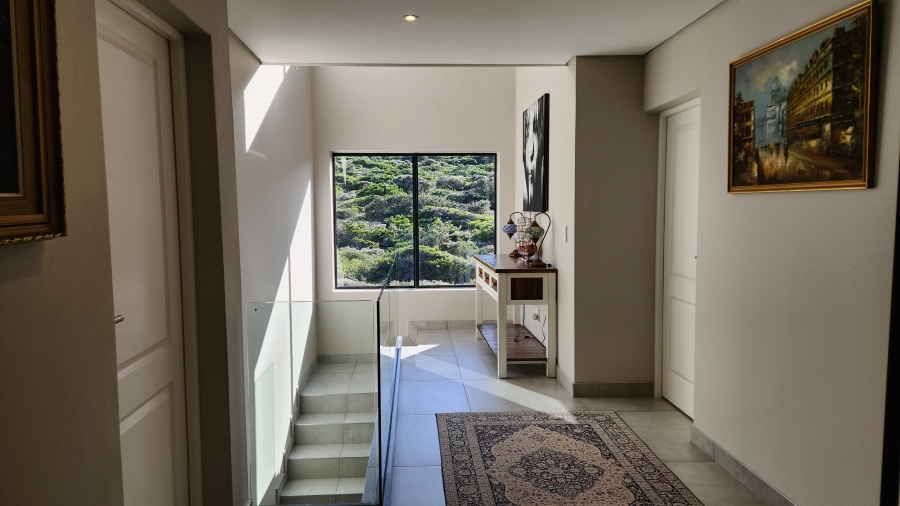 4 Bedroom Property for Sale in Dana Bay Western Cape